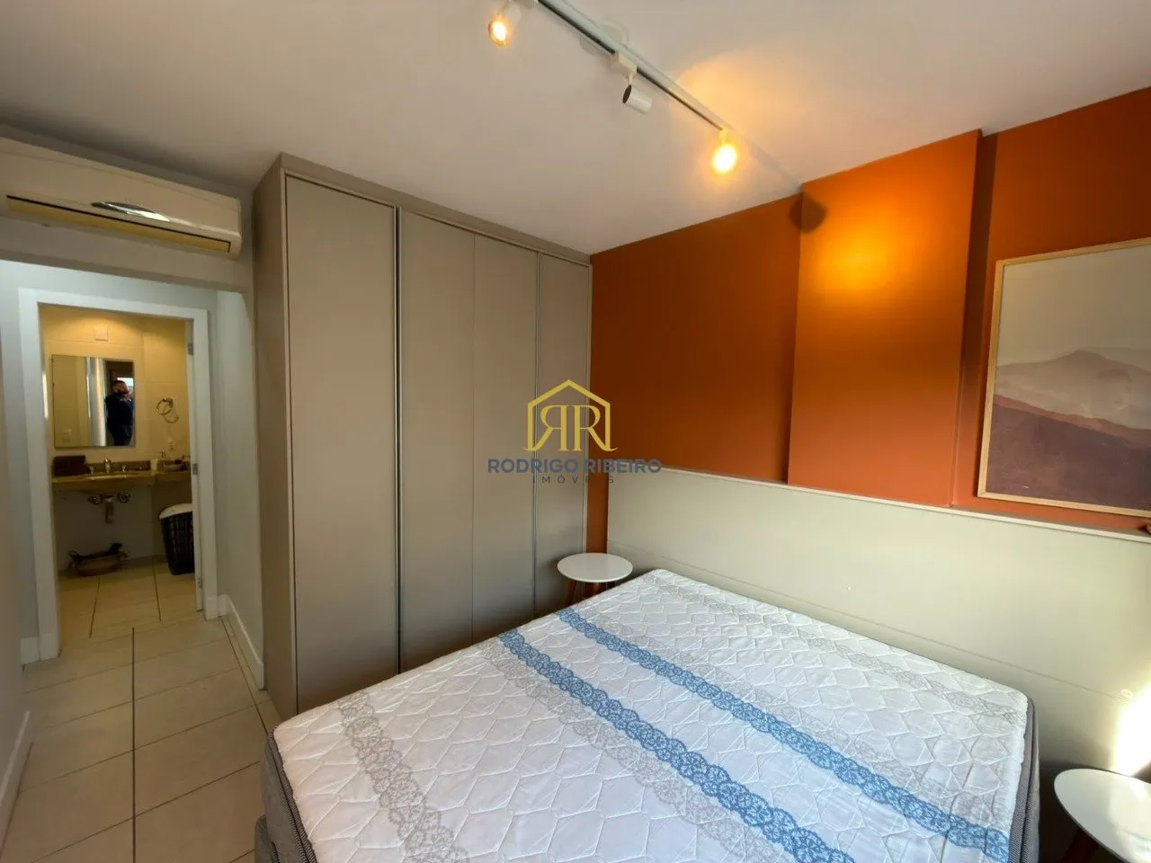 Furnished apartment, 62 m², with a washing machine — photo 14