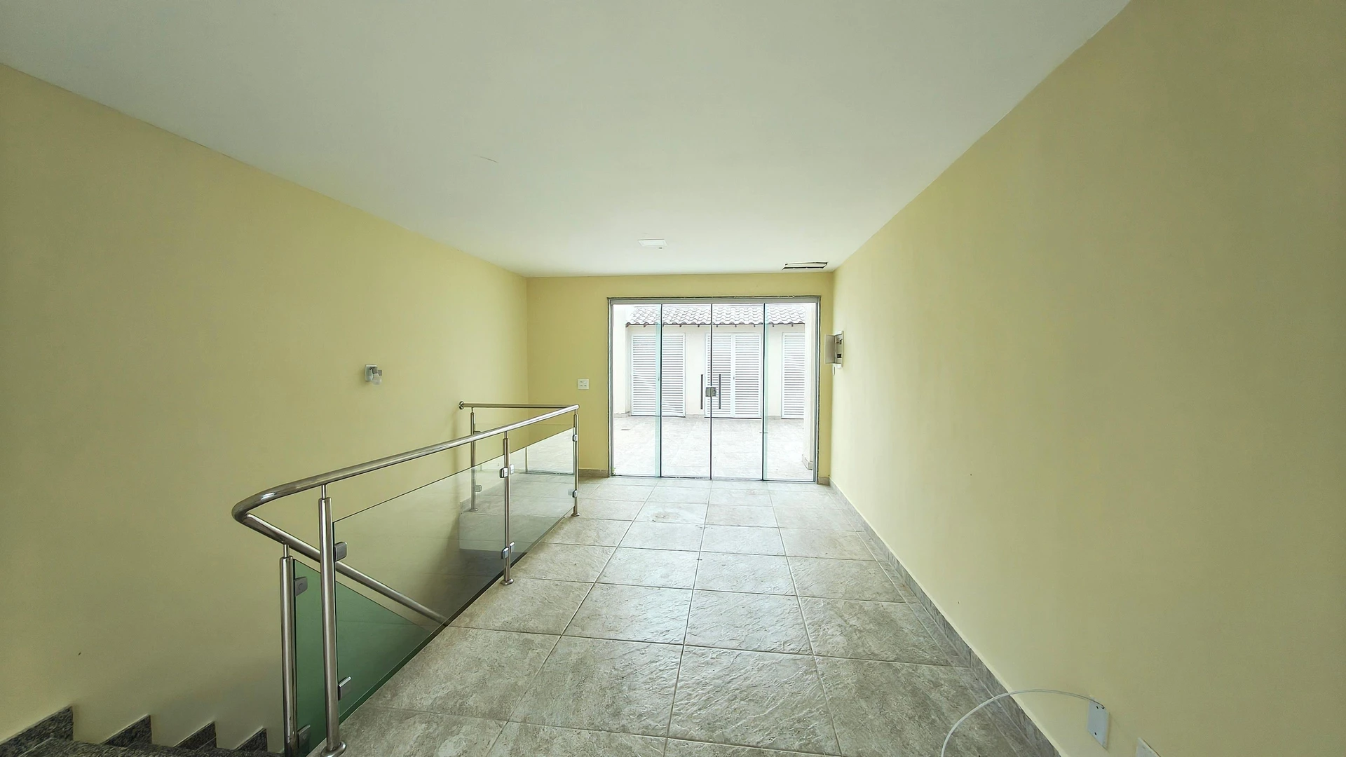 3-bedroom apartment, all with their own bathrooms, 311 m² — photo 17
