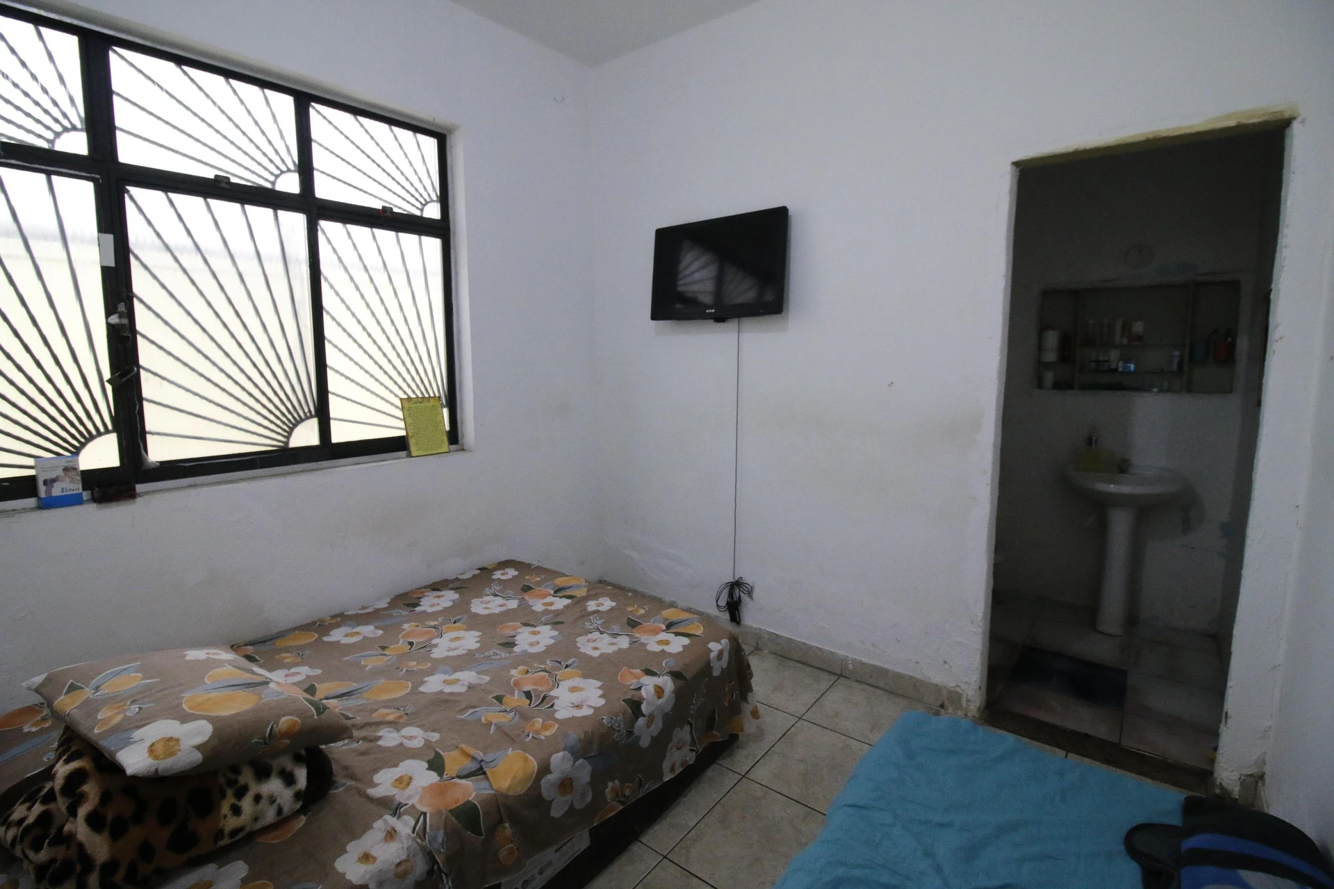 2 quartos e jardim: casa de 490 m² — photo 21