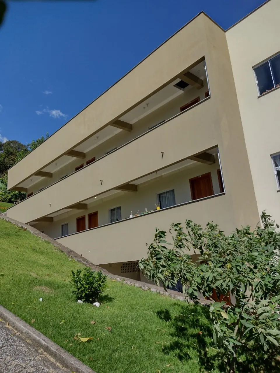 Furnished studio, 25 m² — photo 3