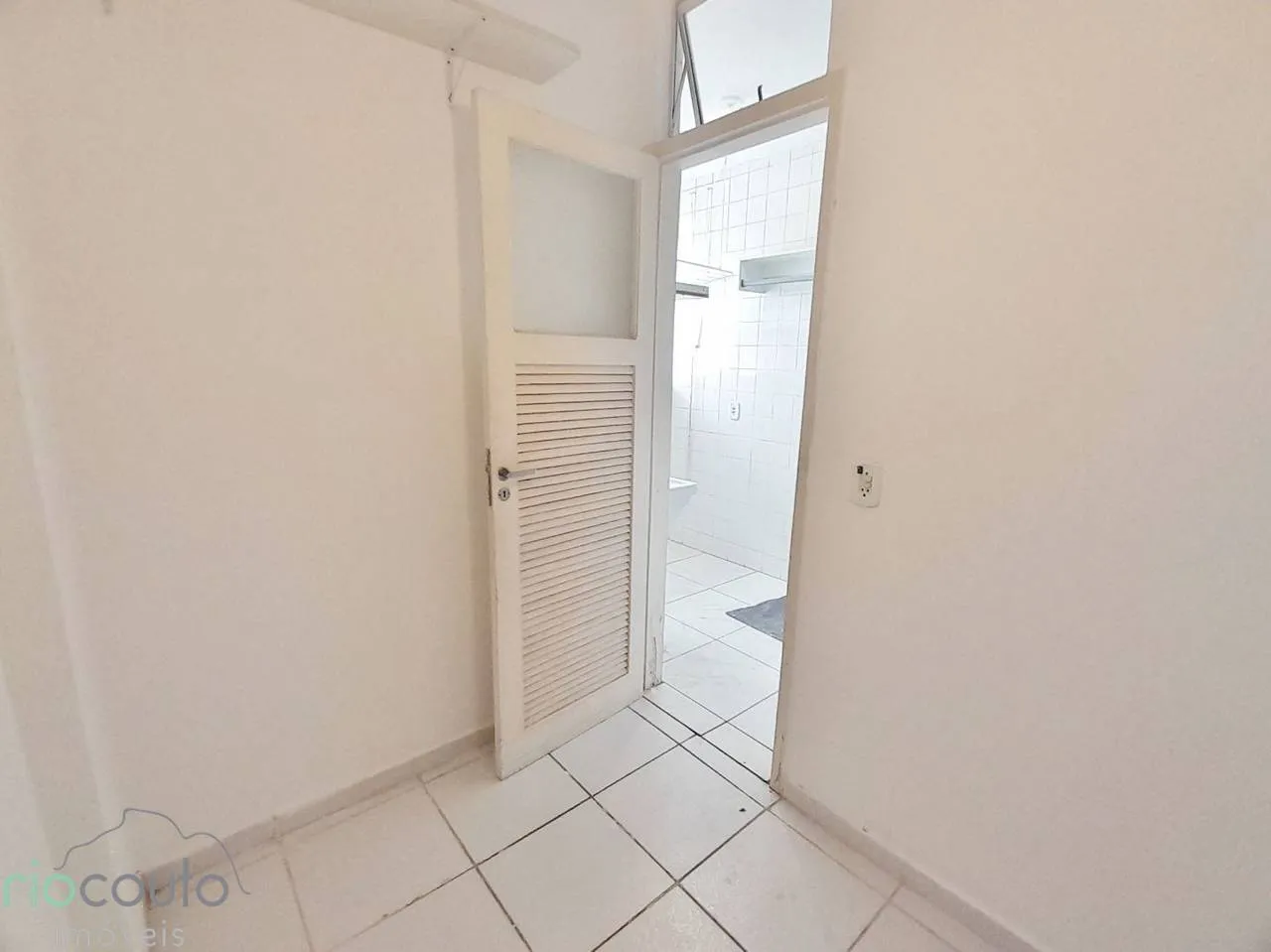 Park view in a one-bedroom apartment, 76 m² — photo 24