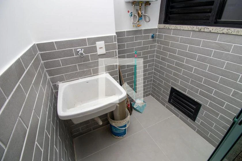 Apartment with 3 bedrooms, integrated kitchen, 76 m² — photo 36