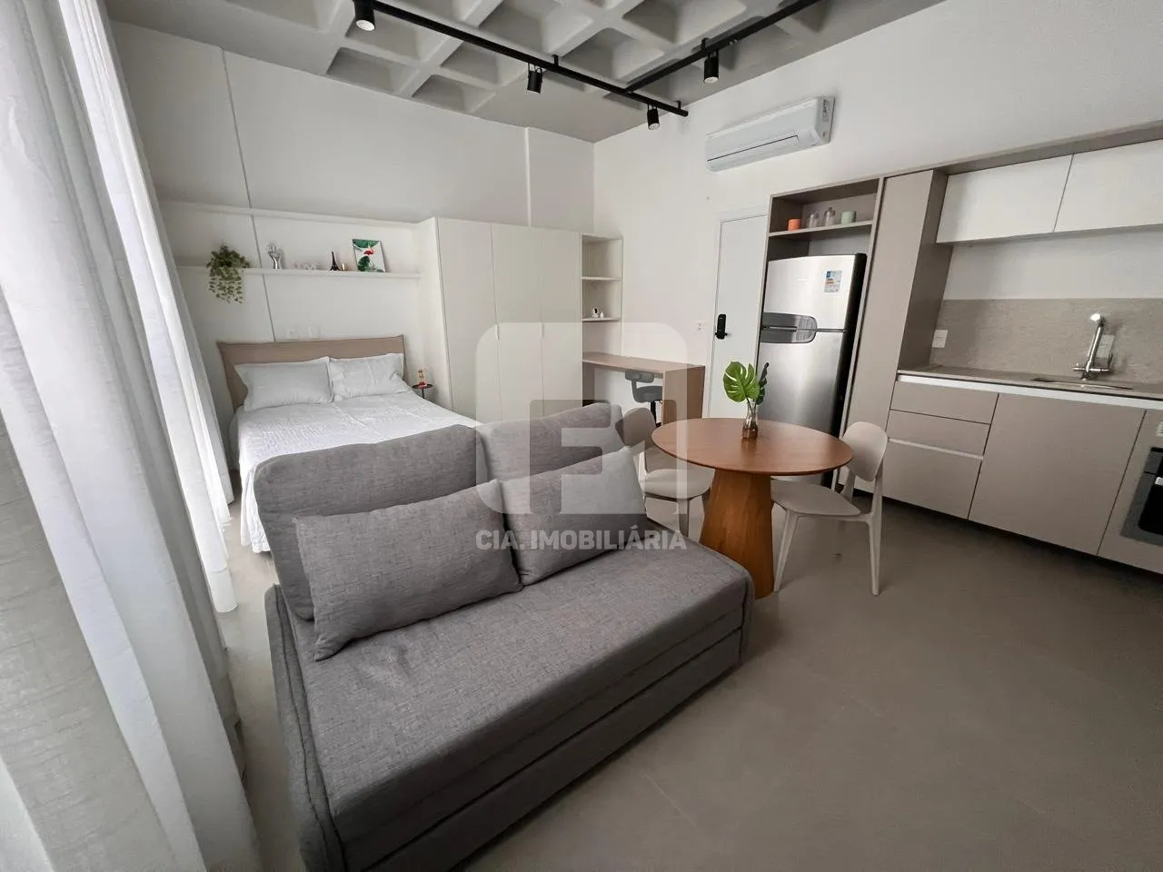 Furnished 46 m² studio with 1 parking space — photo 16