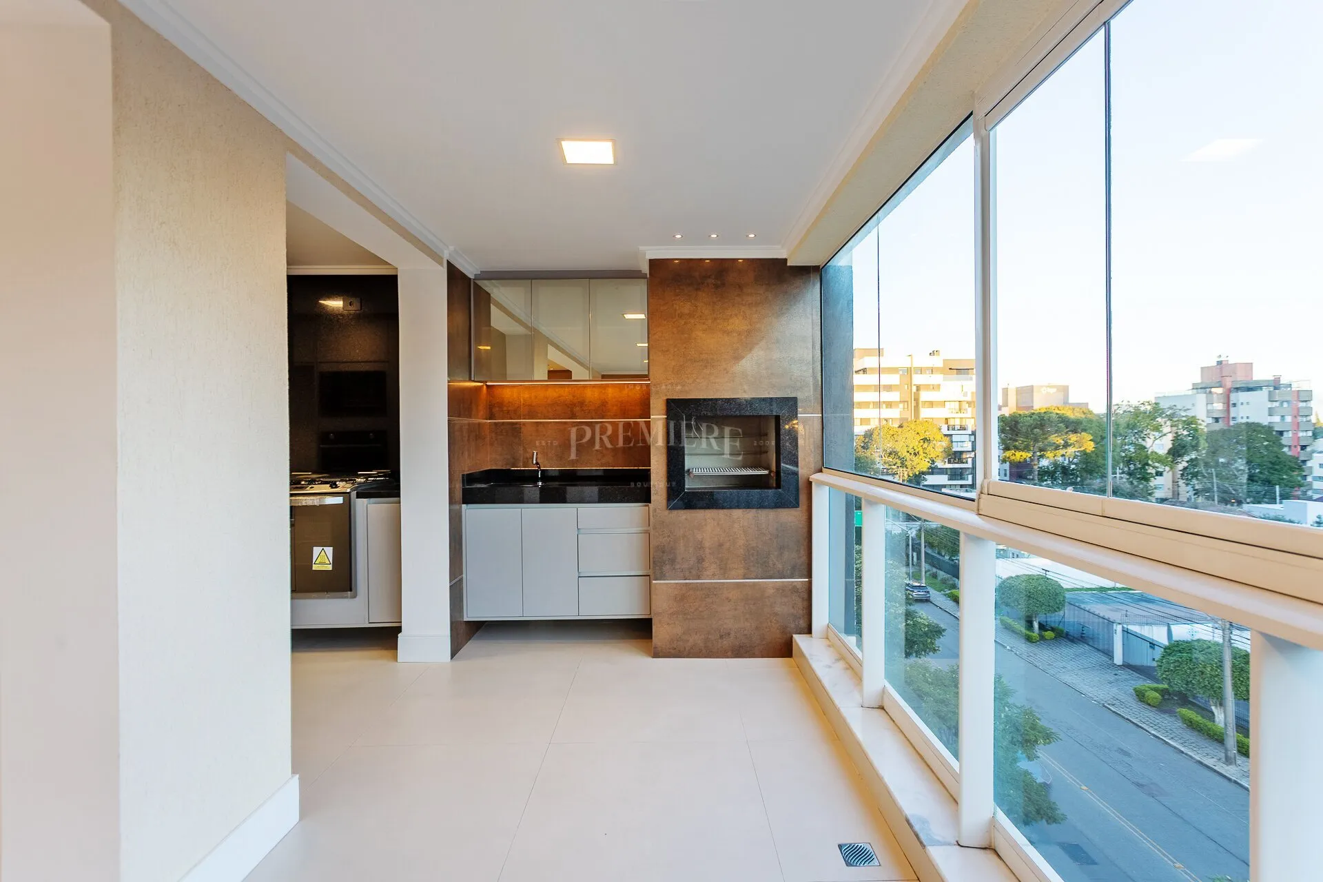 Apartamento com 4 quartos, 3 banheiros e 3 vagas — photo 21