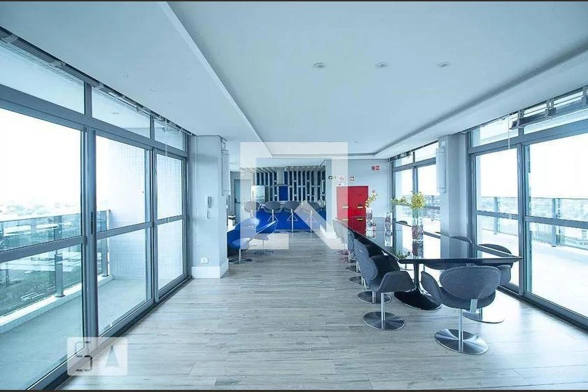 Панорамні вікна та 1 спальня: квартира 35 м² — photo 19