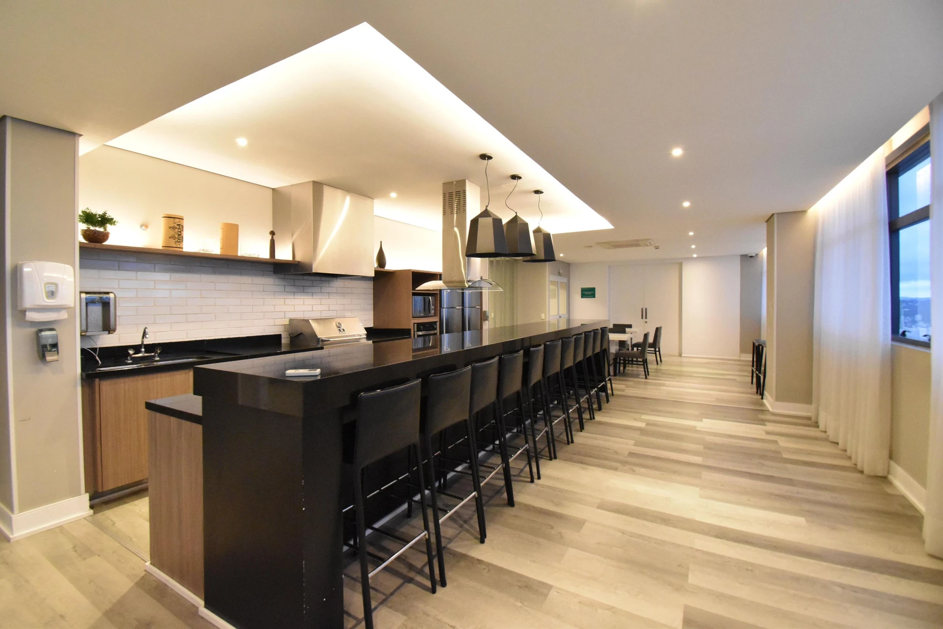 Меблированная студия 35 м² — photo 19