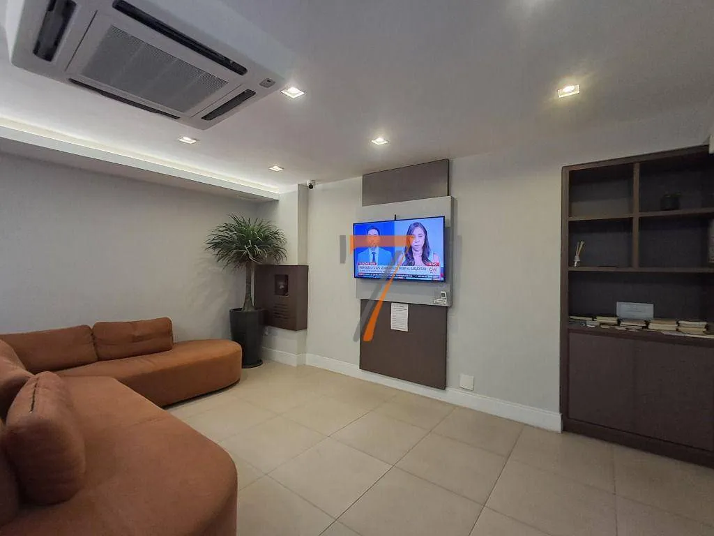 Studio com varanda e churrasqueira na sacada, 30 m² — photo 14