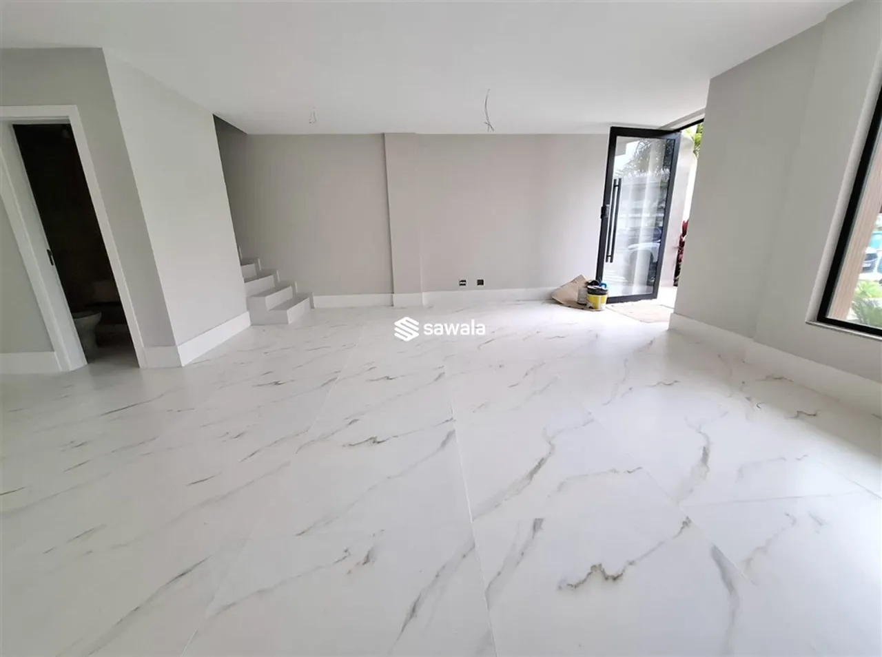 Triplex house 450 m² with 5 bedrooms and 5 bathrooms — photo 13