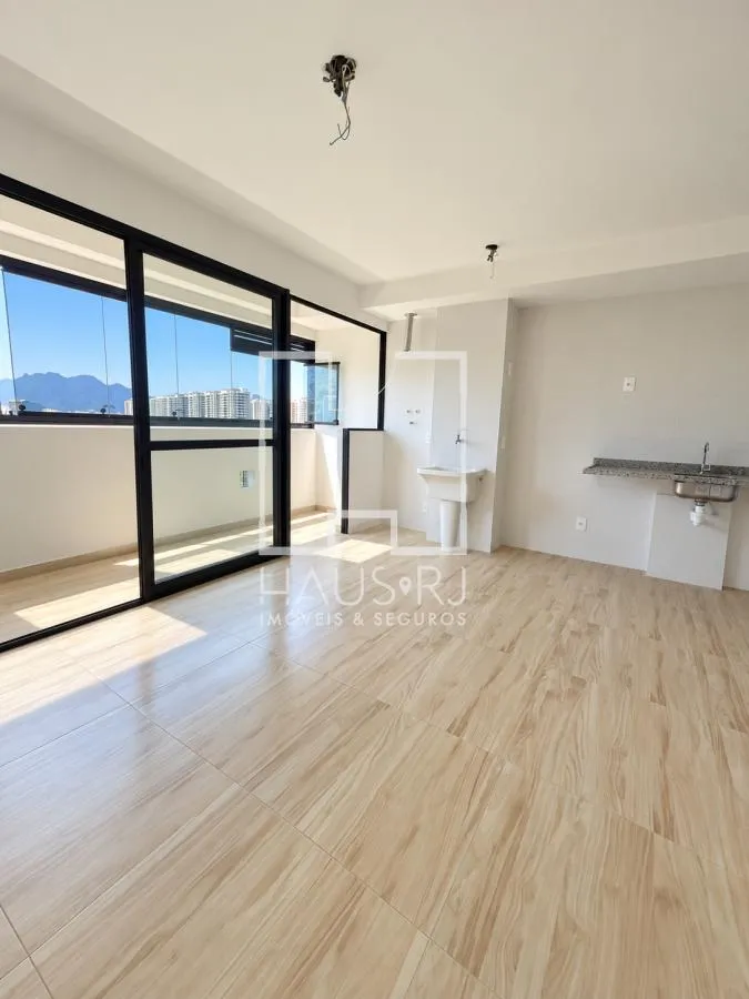 Квартира 61 м² с видом на горы и панорамными окнами — photo 2