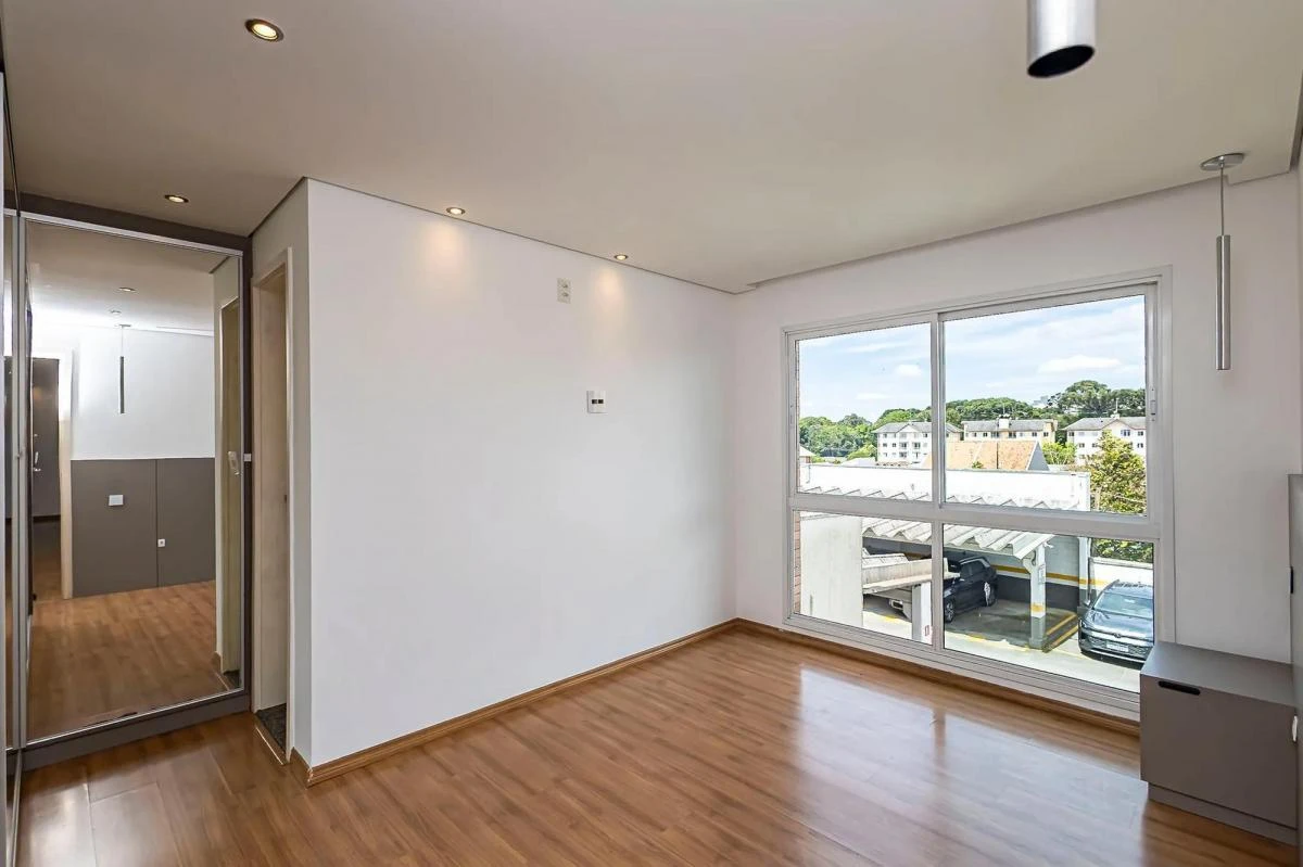 Apartamento de 3 quartos com varanda envidraçada — photo 7