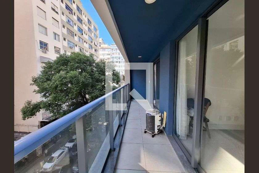 Furnished 54 m² apartment with 1 bedroom and balcony — photo 13