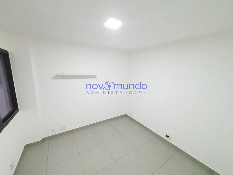Unfurnished 3-bedroom apartment with 2 parking spaces — photo 11