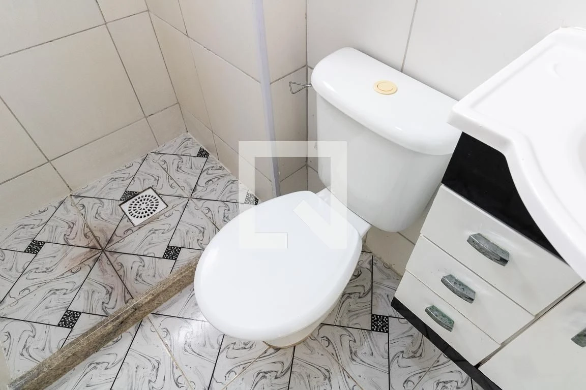 Apartamento con piso de cerámica, 2 dormitorios y 1 plaza — photo 4