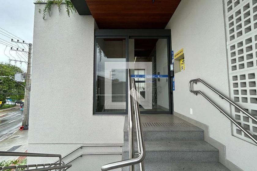 Studio in a building with a gym — photo 12