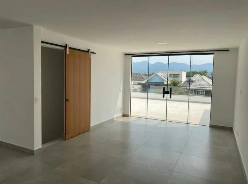 Condominium house with 515 m², 6 bedrooms and 4 parking — photo 9