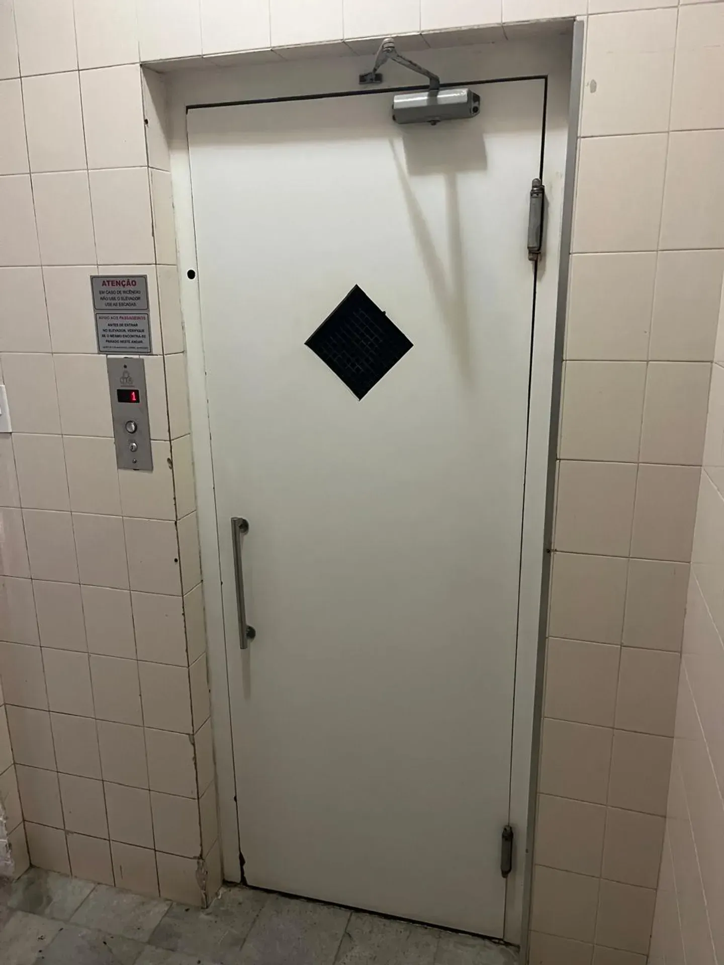 Apartamento com 4 quartos e ar-condicionado — photo 58