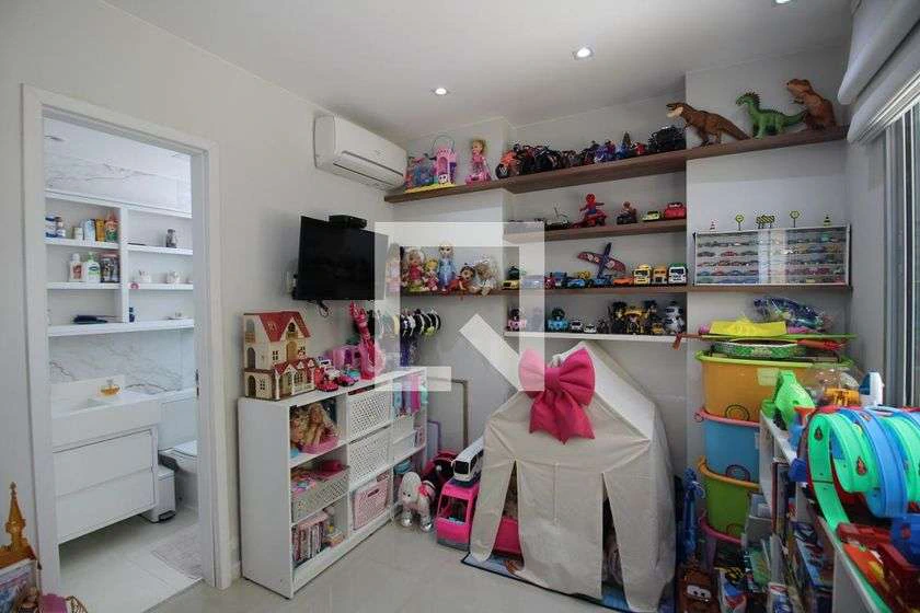 Apartamento com 4 dormitórios e 225 m² com 2 vagas — photo 21