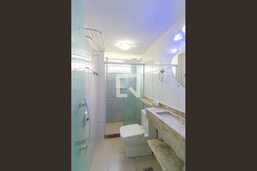 Apartamento de 2 quartos em condomínio com academia — photo 4