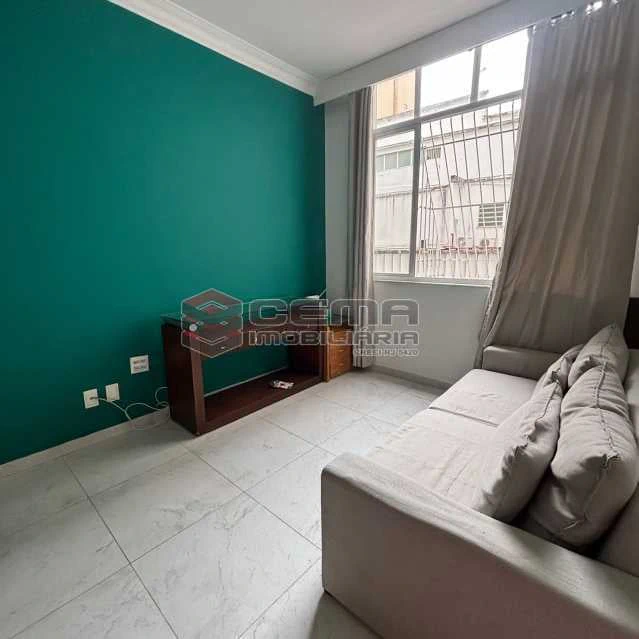 Apartamento de 1 dormitorio con 40 m² y cocina separada — photo 17