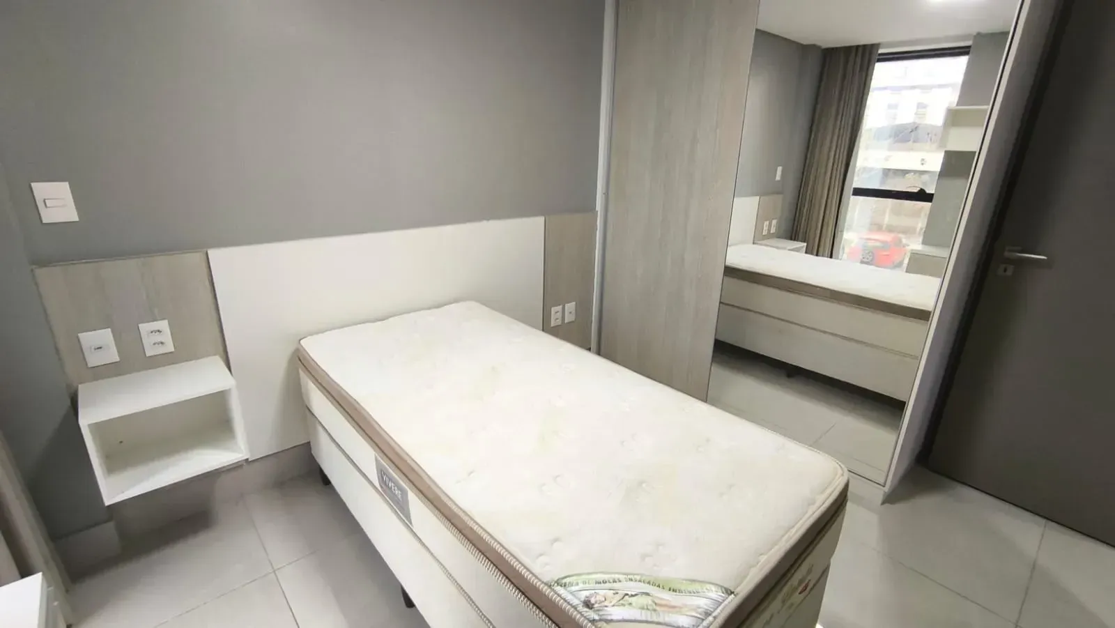 Apartamento mobiliado de 2 quartos em condomínio com piscina — photo 5