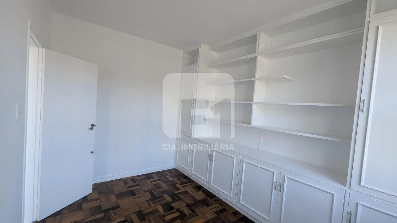 House with 6 bedrooms, en-suite and parking for 6 — photo 33
