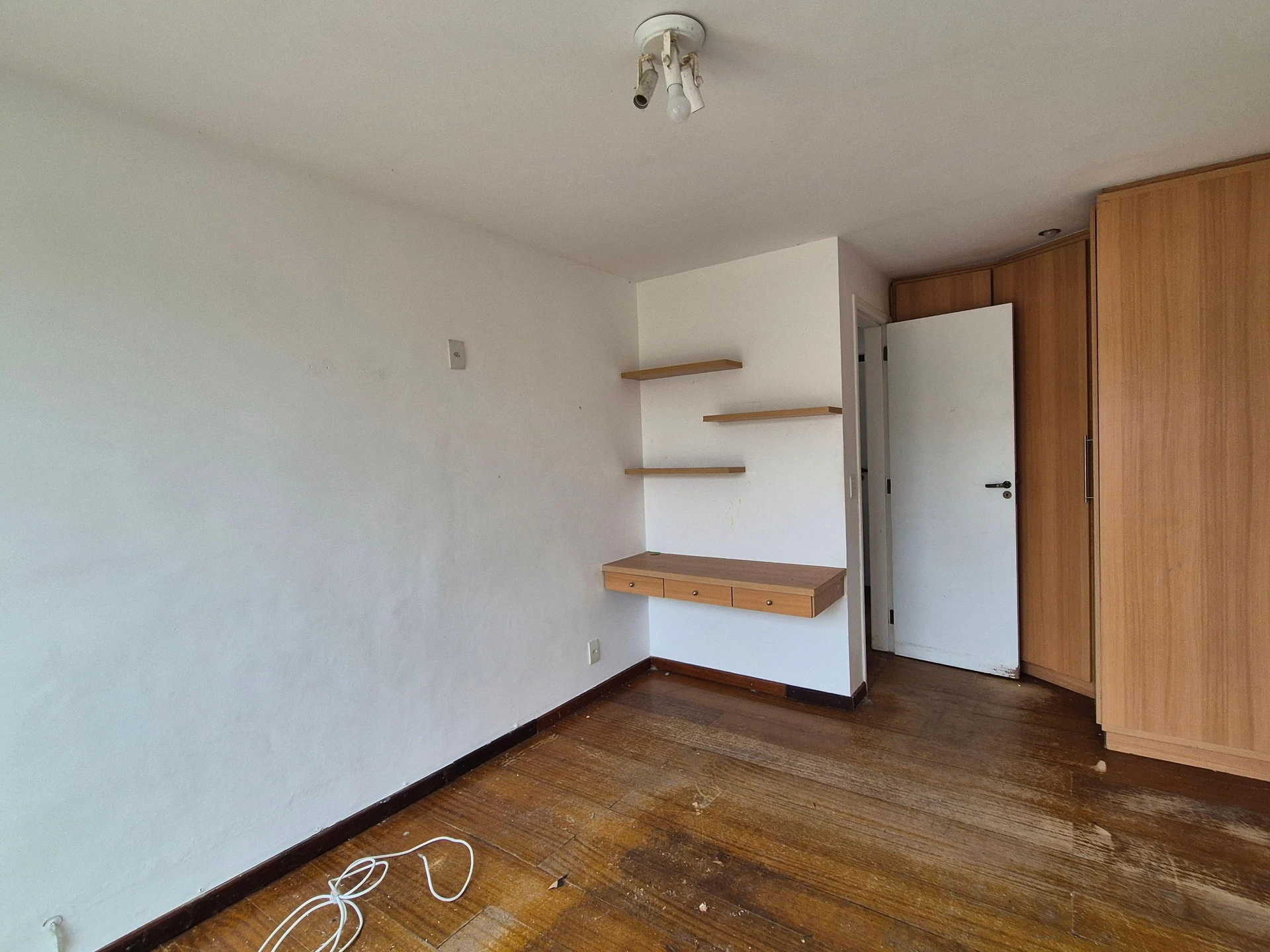 Rental apartment with 4 bedrooms and 3 en-suite baths — photo 22