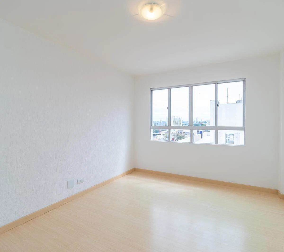 Apartamento mobiliado de 3 quartos com 78 m² e 1 banheiro — photo 4