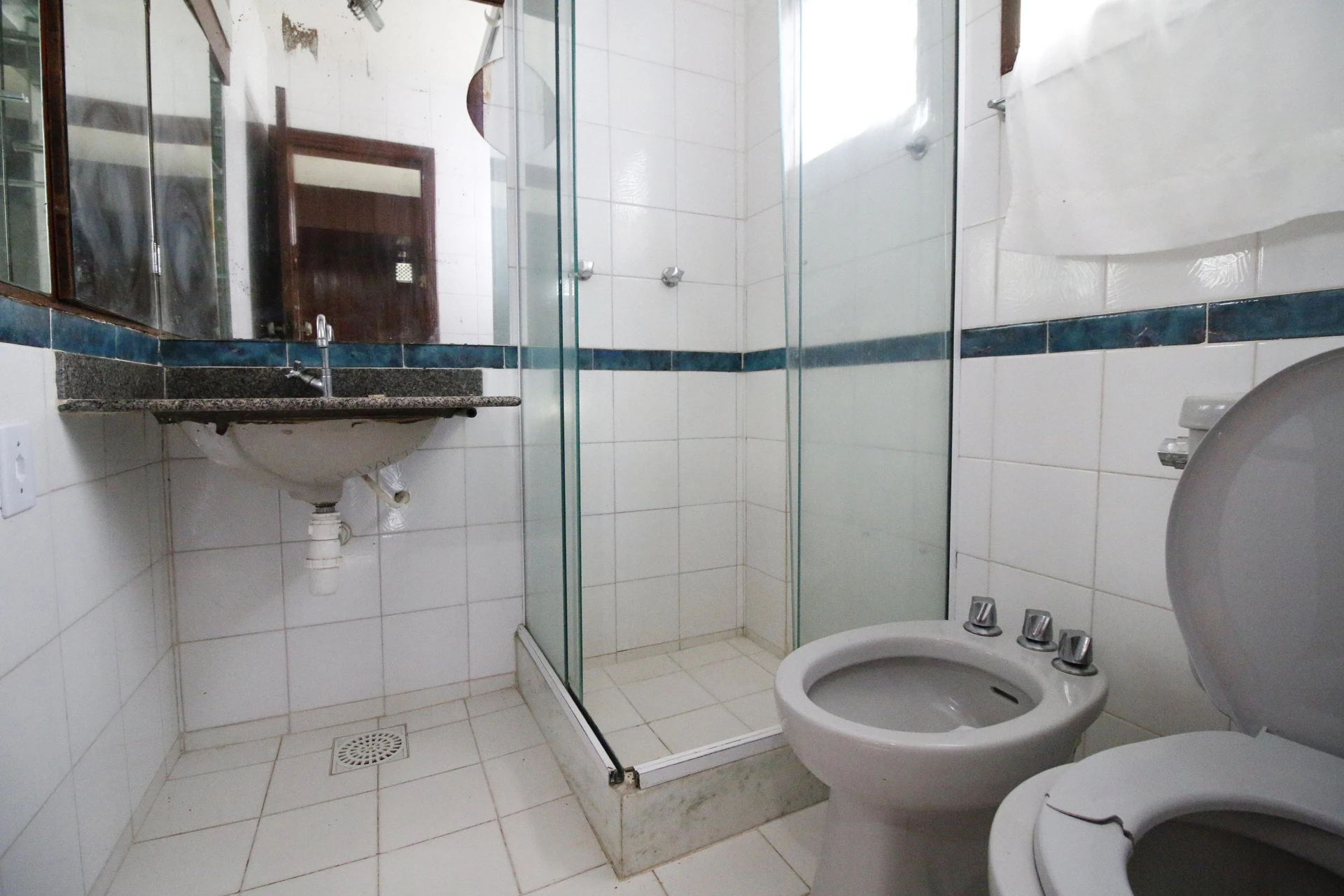 Mountain view in a 3-bedroom house, 460 m² — photo 63