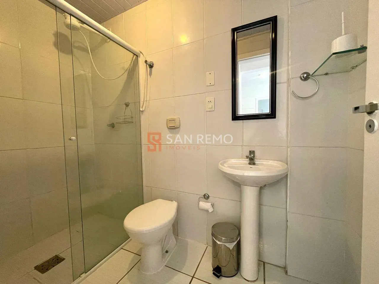 One-bedroom apartment with a home office in Florianópolis — photo 7