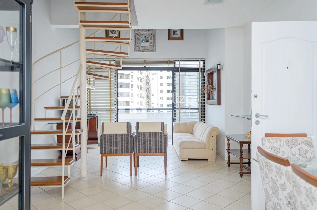 Мебльована квартира з 3 кімнатами й 274 м²