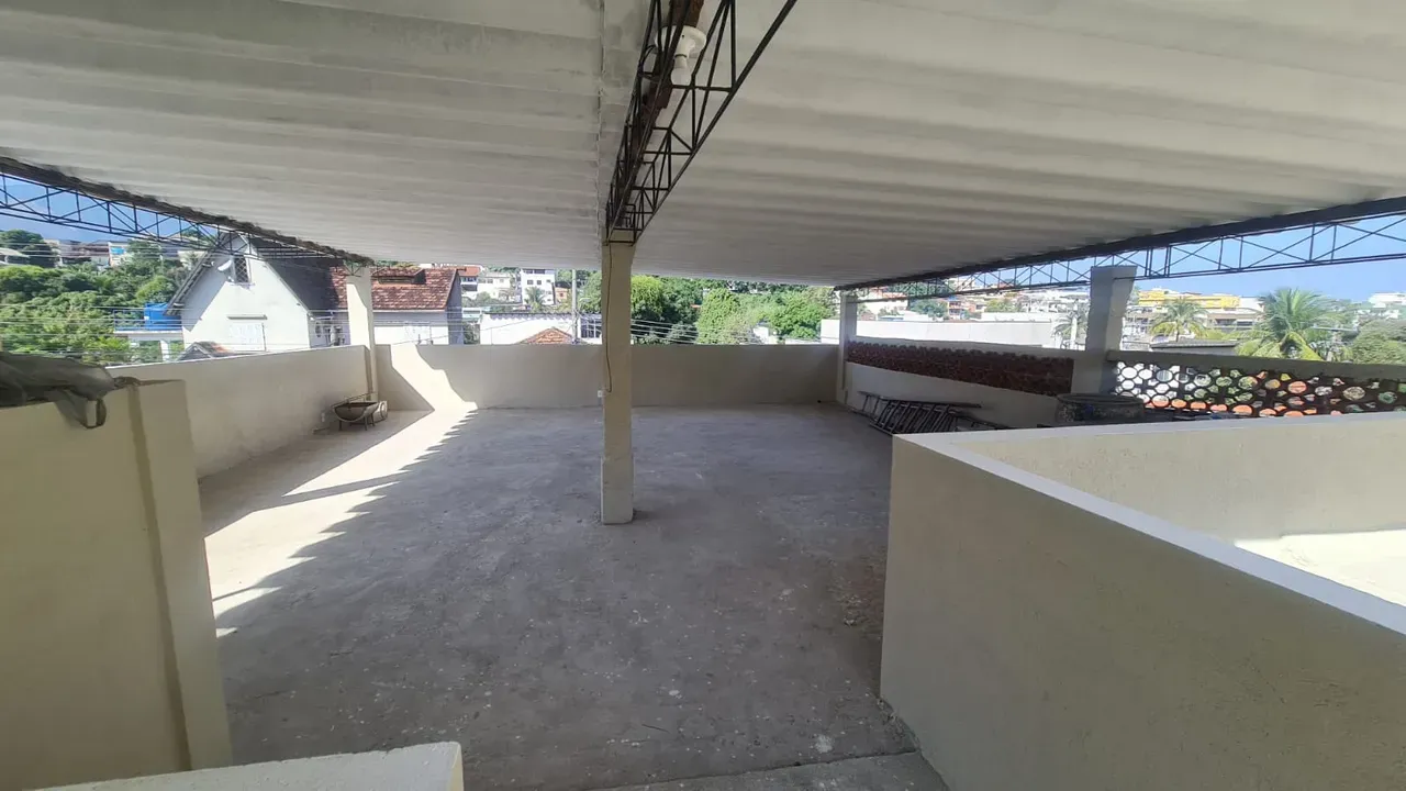 Rental house with 4 bedrooms and 4 bathrooms — photo 34