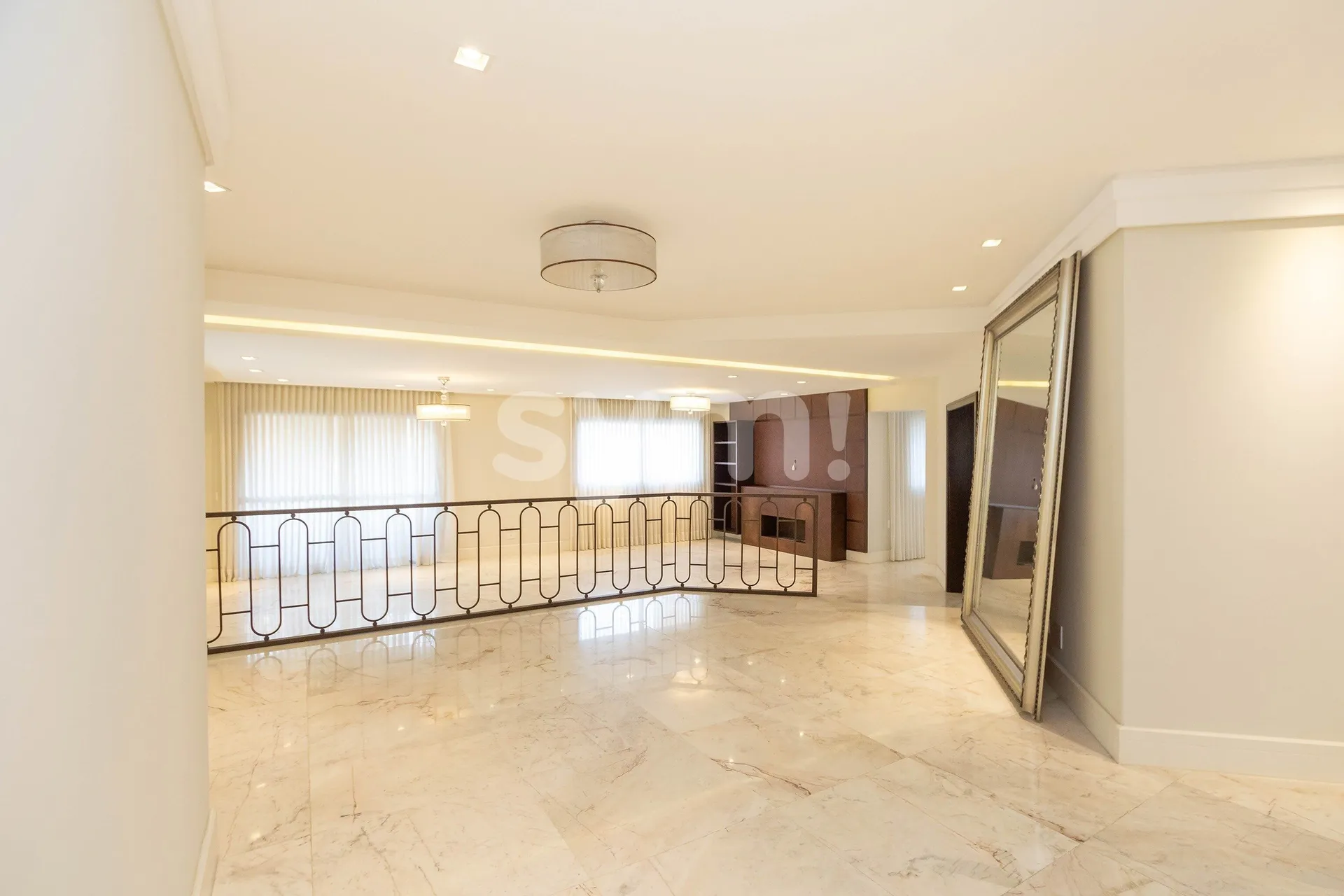 Квартира 442 м² з каміном та панорамними вікнами — photo 9