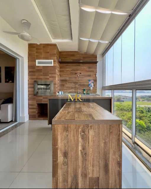 Furnished 120 m² apartment with 2 bedrooms and 4 bathrooms — photo 10