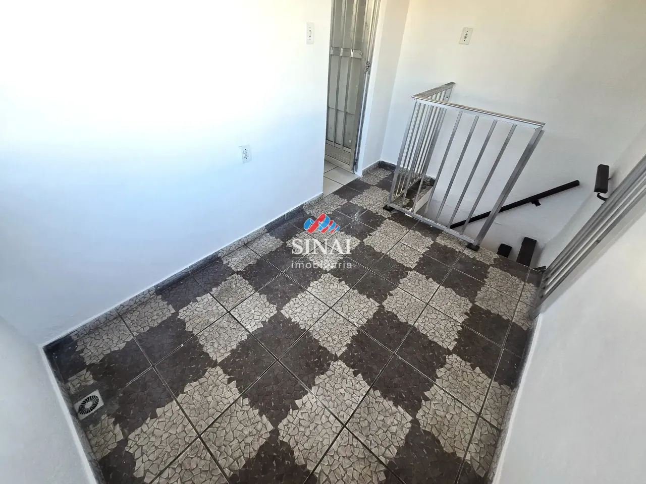 Unfurnished 1-bedroom house with 1 bathroom — photo 17