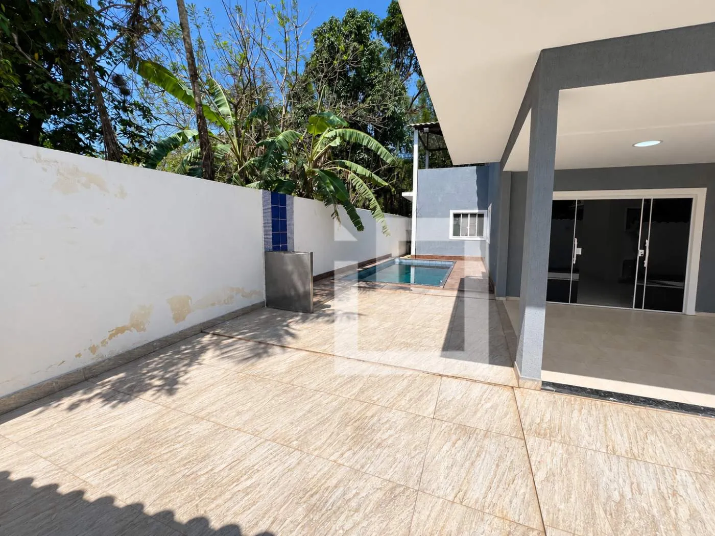 Casa, 220 m², com closet — photo 13