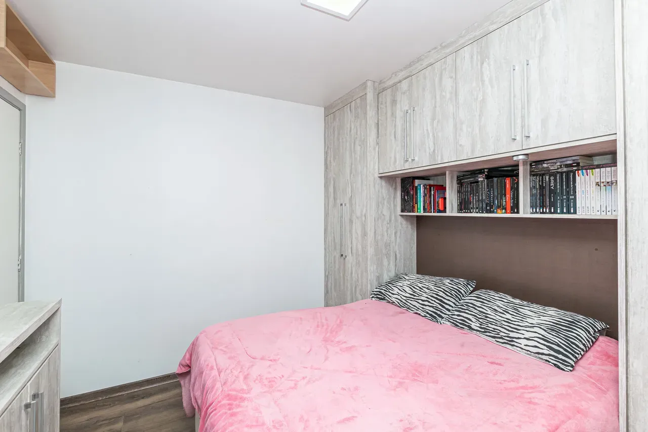 2-bedroom apartment with a washing machine in Curitiba — photo 11