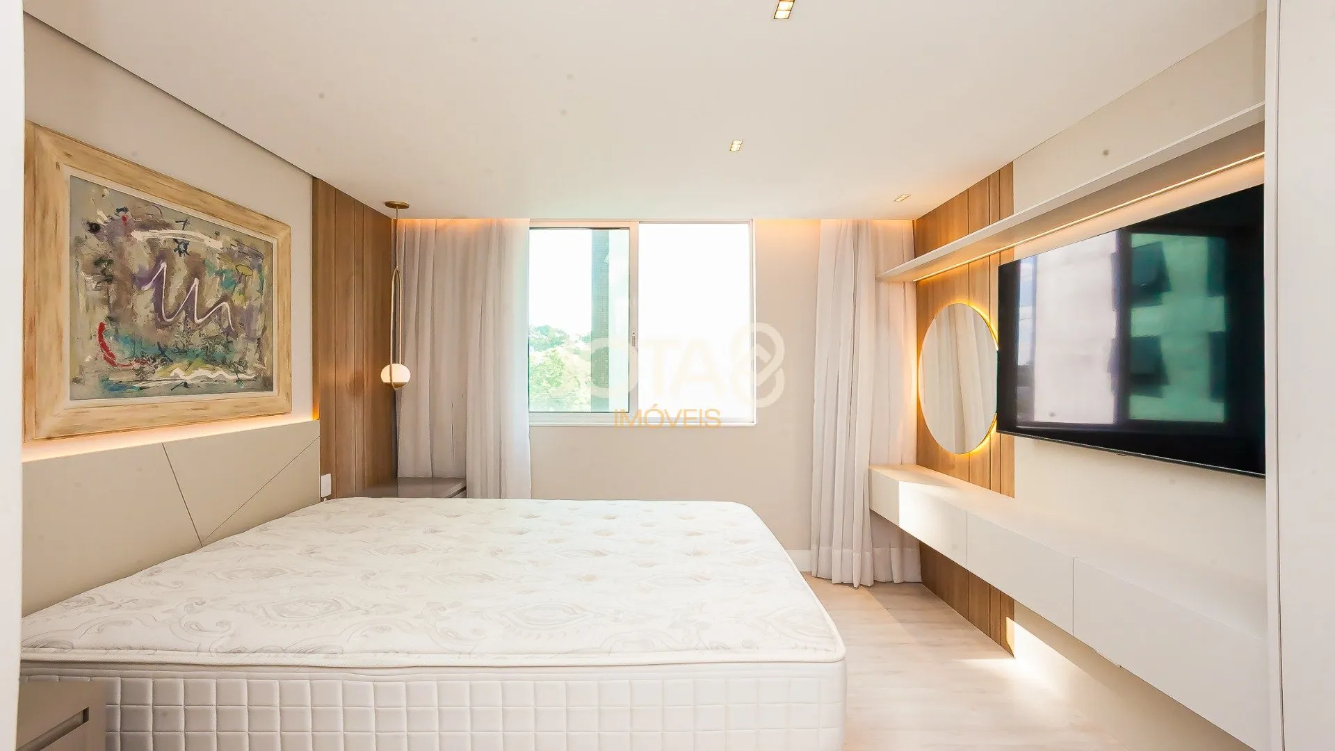 199 m² apartment with 2 bedrooms and a suite, 2 parking — photo 34