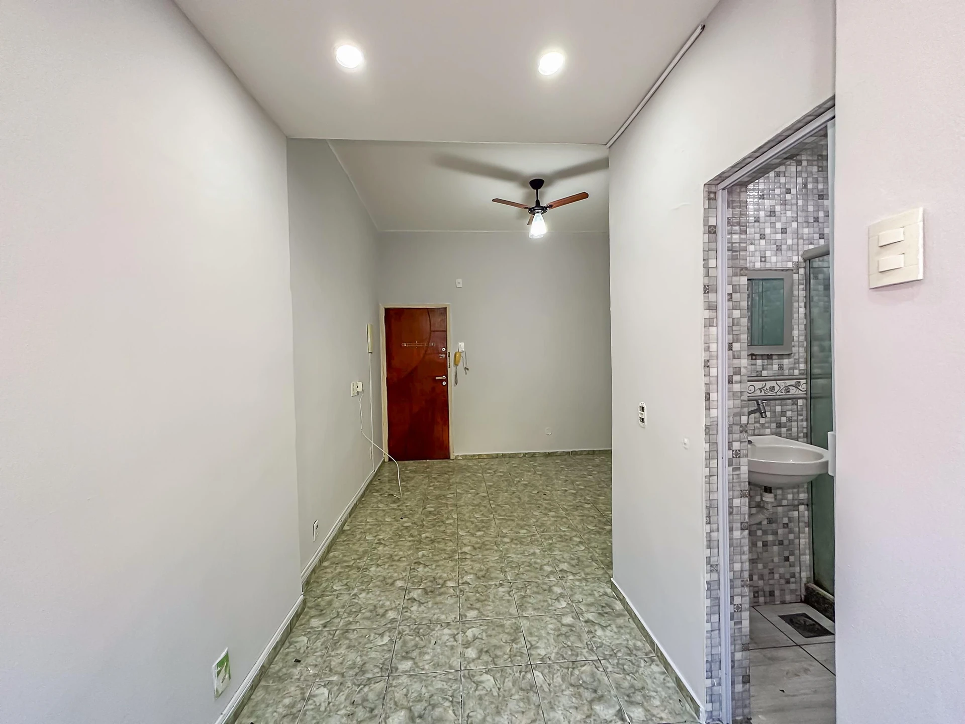Kitnet sem vaga, com 1 quarto e 1 banheiro — photo 10