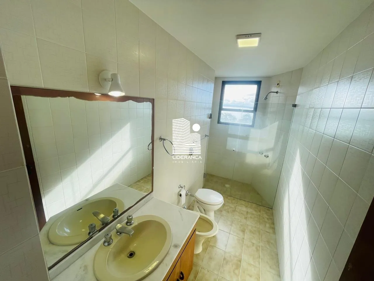 350 m² apartment with 3 en-suite bedrooms and 3 parking — photo 29