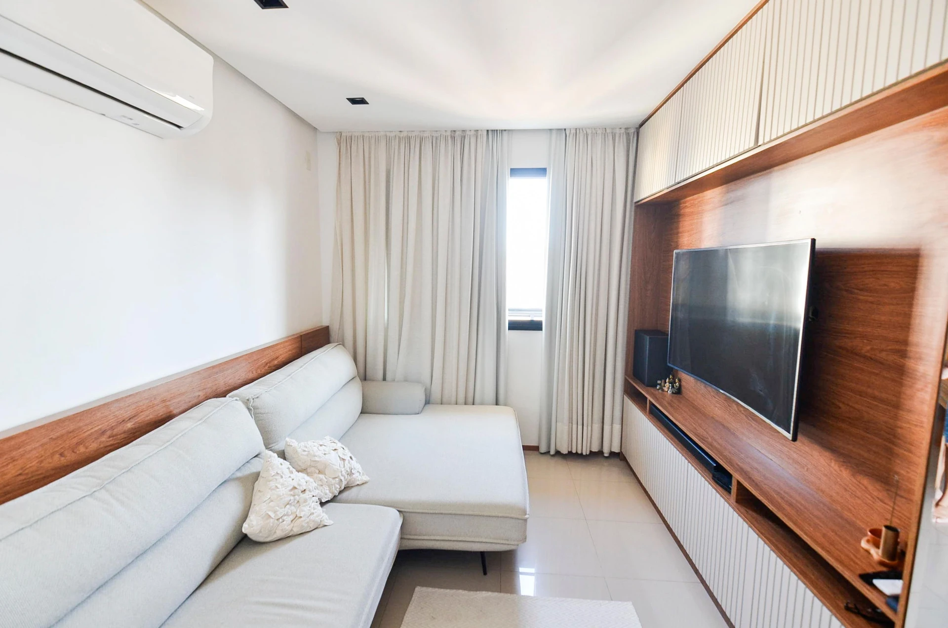 Furnished 3-bedroom apartment with balcony and BBQ grill — photo 11