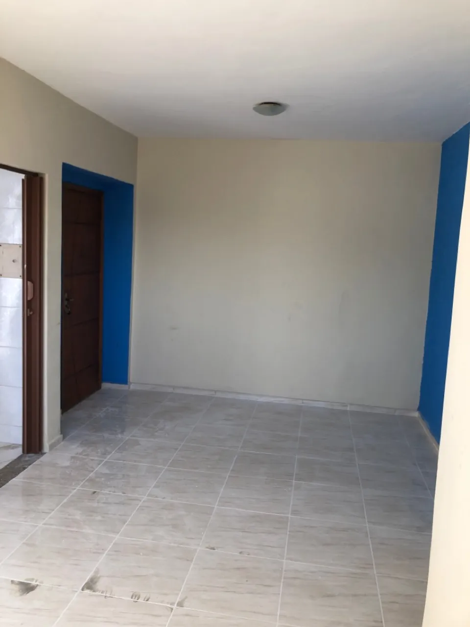 2-bedroom apartment with 2 bathrooms and 1 parking spot