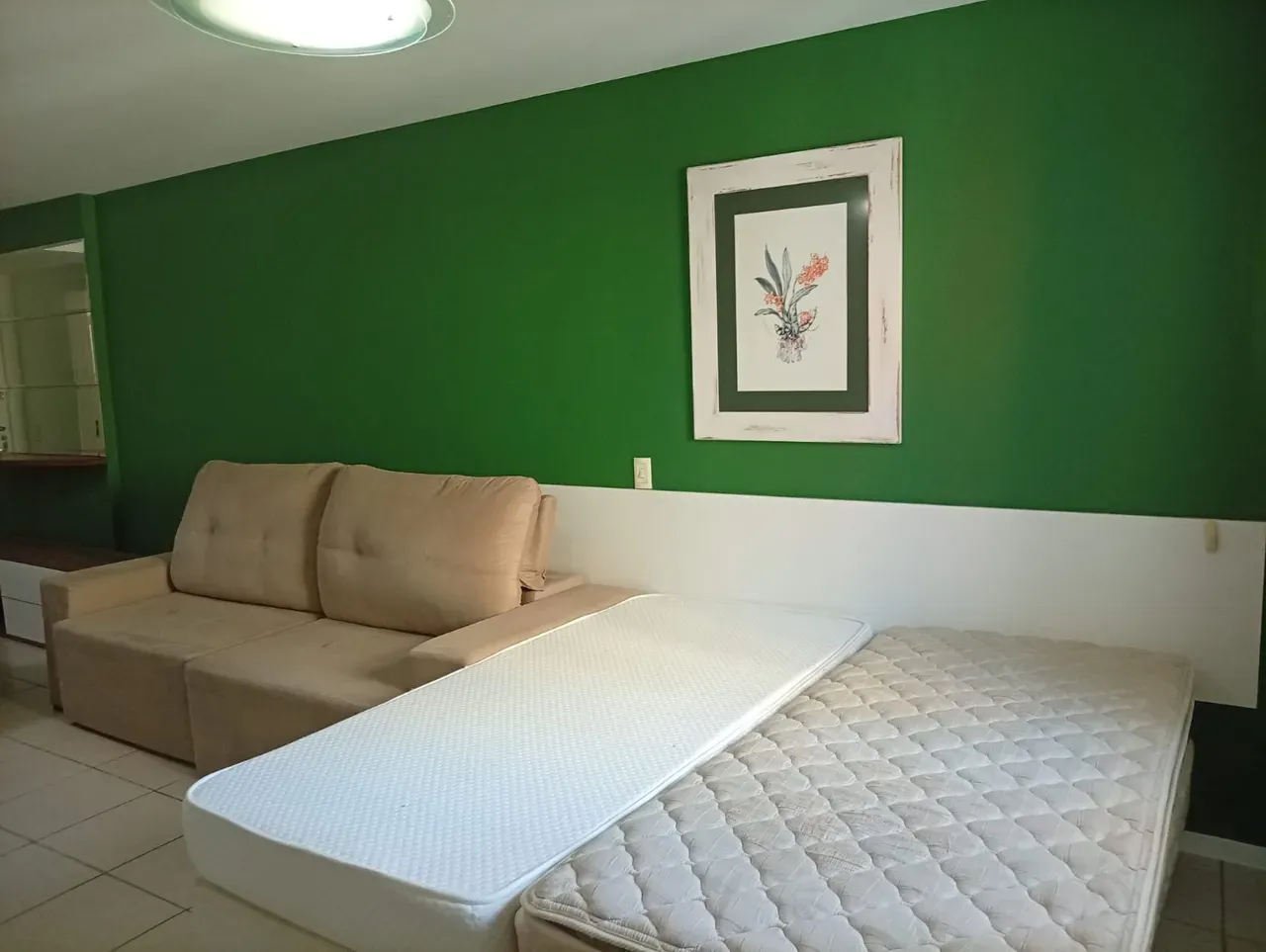 1-bedroom apartment with a built-in balcony grill — photo 28
