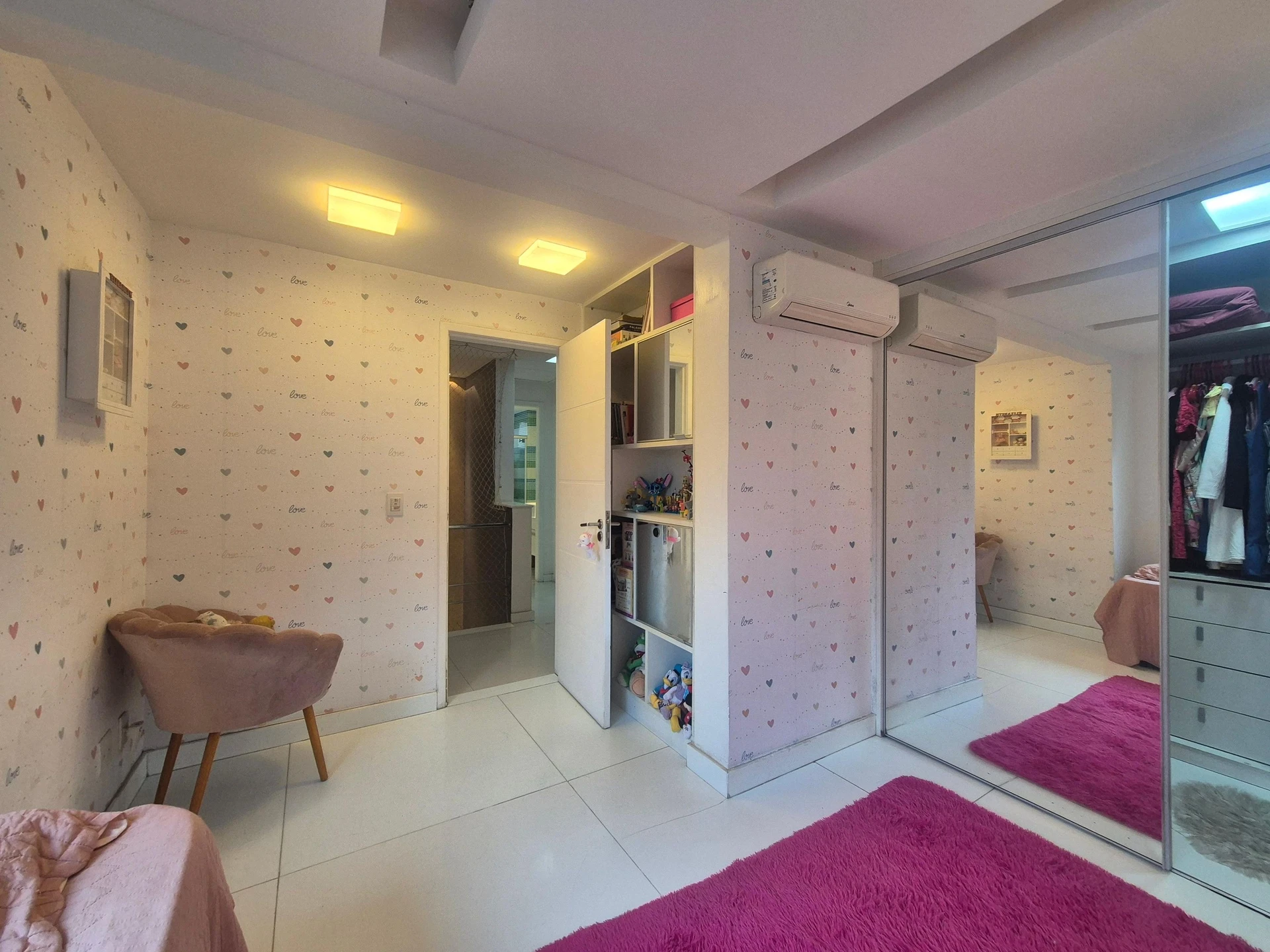Garden in a 5-bedroom house, 400 m² — photo 28
