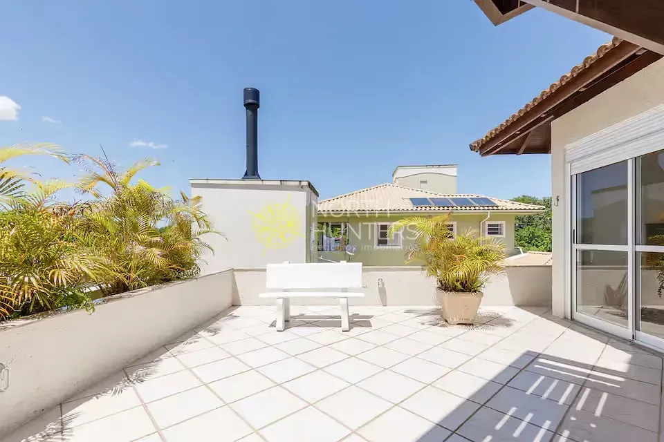 Casa amueblada con 3 dormitorios y 2 suites, 400 m² — photo 15