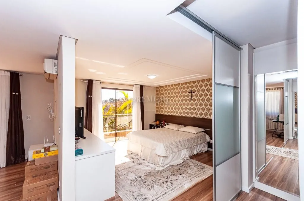 Furnished house with 4 bedrooms across 1167 m² and 8 spots — photo 19