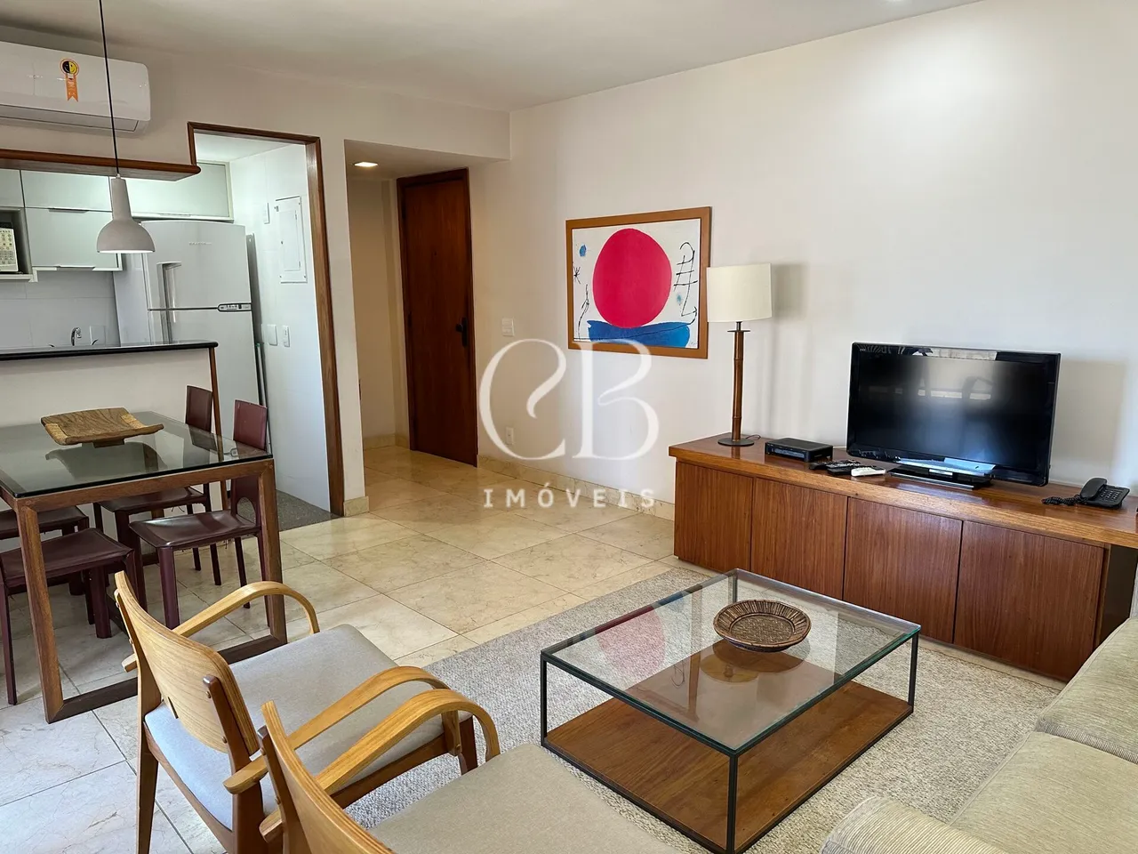 Furnished 2-bedroom apartment with 2 bathrooms — photo 8