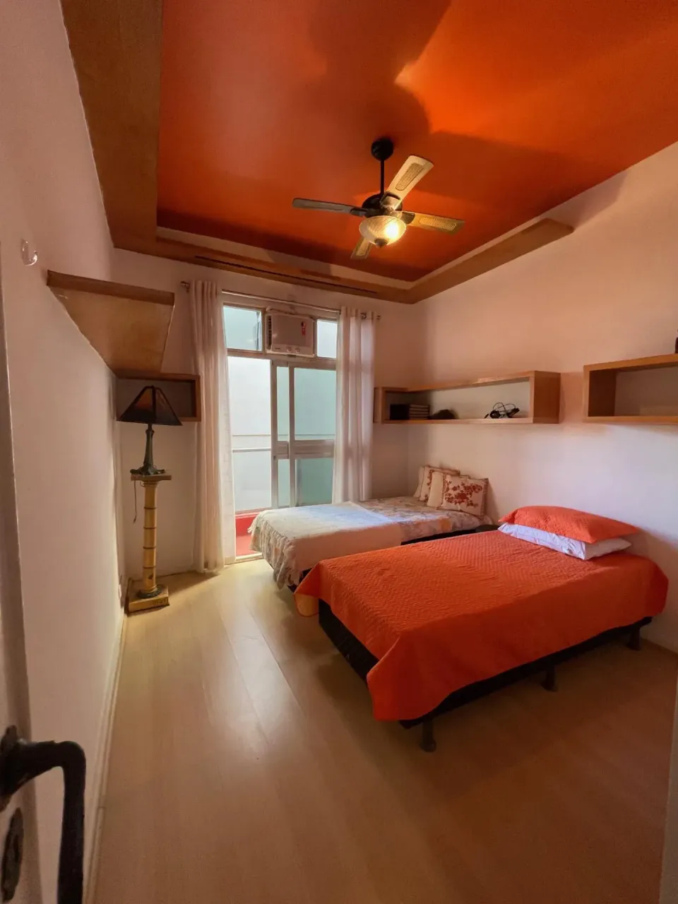 Furnished apartment with 4 bedrooms and a closed kitchen — photo 11