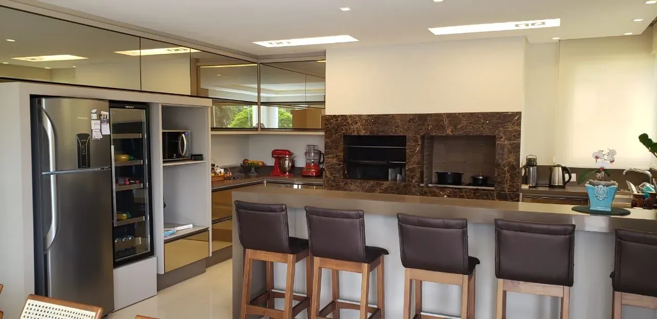 Casa amueblada con 5 suites y 700 m² — photo 6