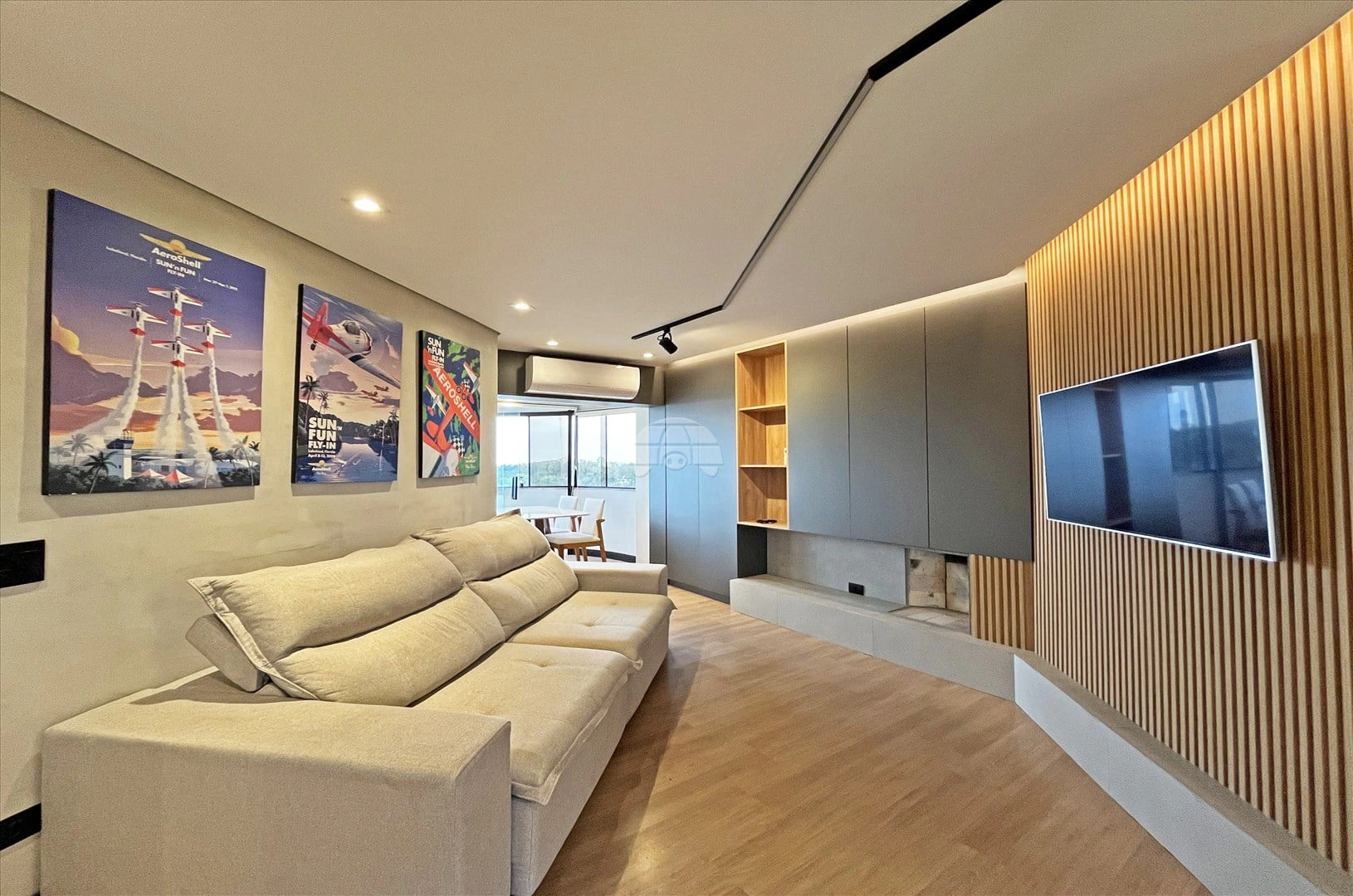Apartment, 108 m², with wood or laminate floors