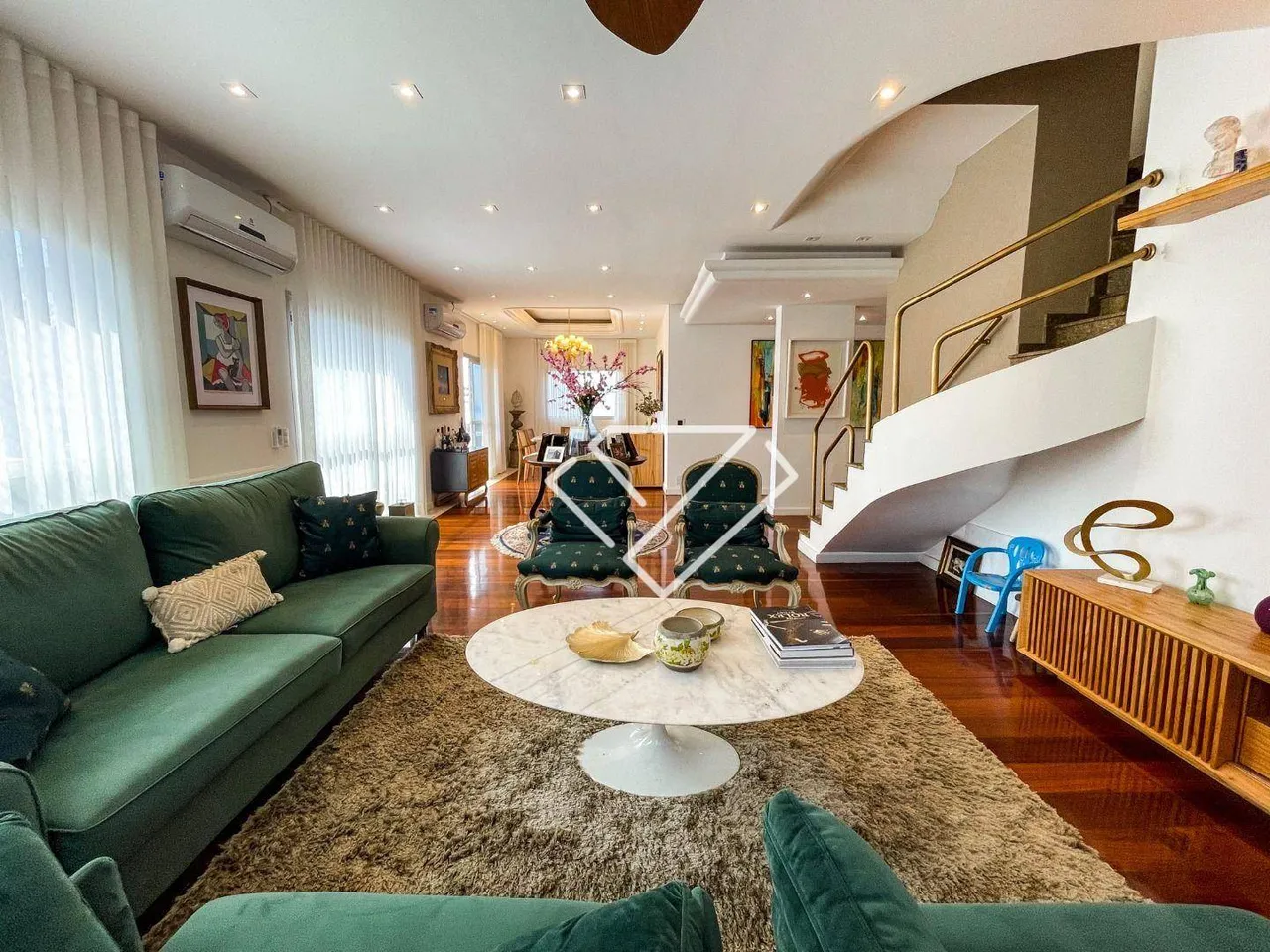 4-bedroom penthouse apartment with 4 baths and 420 m² — photo 9